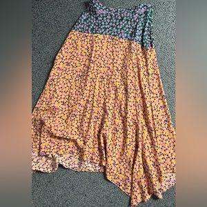 Topshop midi Asymetrical skirt